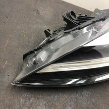 Laden Sie das Bild in den Galerie-Viewer, Frontscheinwerfer Volvo V40 31677018 LED Links Scheinwerfer Headlight SCH6100848484wn