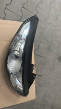 Laden Sie das Bild in den Galerie-Viewer, Frontscheinwerfer Hyundai Ix35 Rechts Scheinwerfer Headlight