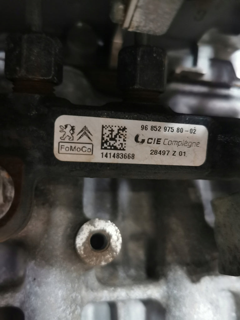 Motor Peugeot 308 I 10JBFB 9H05 1.6 EHDI Diesel Engine Komplett