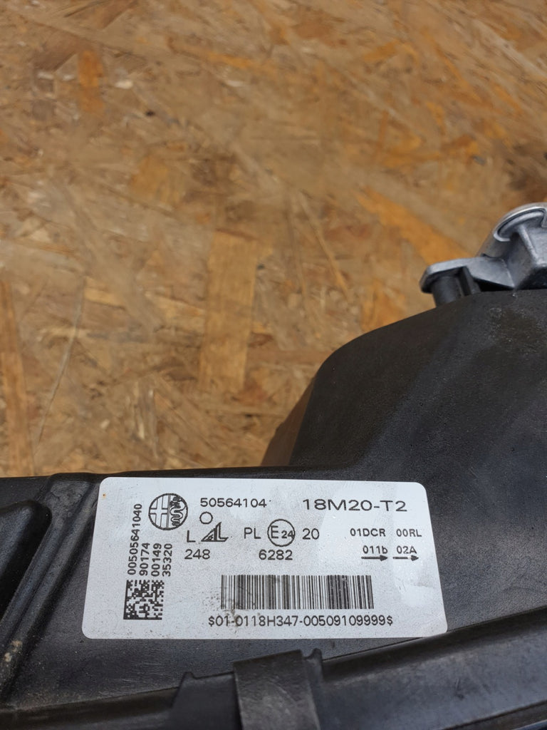 Frontscheinwerfer Alfa Romeo Giulia 50564104 Links Scheinwerfer Headlight SCH7782543276iq