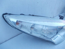 Laden Sie das Bild in den Galerie-Viewer, Frontscheinwerfer Renault Megane III 260100017R Ein Satz Scheinwerfer Headlight SCH1102419997yy
