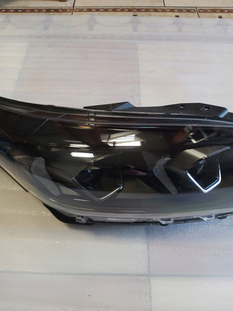 Frontscheinwerfer Kia Ceed 92101-J7500 Ein Stück (Rechts oder Links) Headlight