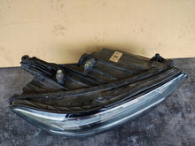 Laden Sie das Bild in den Galerie-Viewer, Frontscheinwerfer VW Passat B8 3G1941036P Rechts Scheinwerfer Headlight SCH3694921663ga
