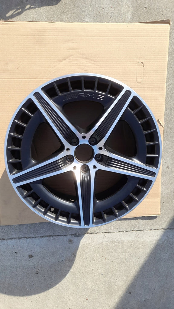 1x Alufelge 20 Zoll 9.5" 5x112 52ET A2954012700 Mercedes-Benz Amg Eqe Rim Wheel