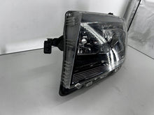 Load image into Gallery viewer, Frontscheinwerfer VW Crafter 7C1941005A Ein Stück (Rechts oder Links) Headlight SCH2867623030vy