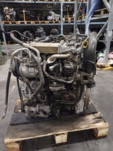 Laden Sie das Bild in den Galerie-Viewer, Motor Mercedes-Benz Cla Gla 651930 2.2 CDI 93TKm 2017 Diesel Engine Unkomplett