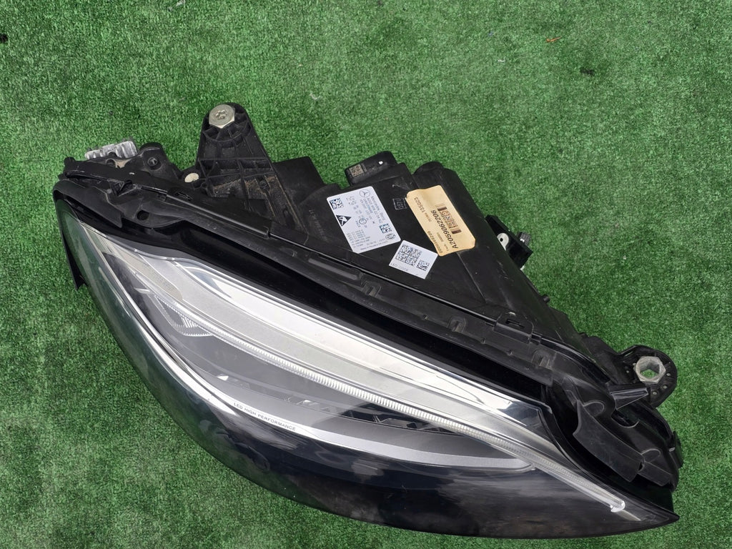 Frontscheinwerfer Mercedes-Benz W205 A2059062206KZ Rechts Scheinwerfer Headlight SCH9241514800ig