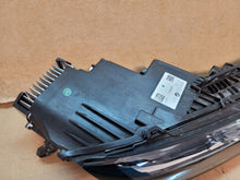 Laden Sie das Bild in den Galerie-Viewer, Frontscheinwerfer BMW 7 9879936-11 LED Rechts Scheinwerfer Headlight SCH4428897660ns