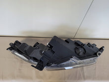 Laden Sie das Bild in den Galerie-Viewer, Frontscheinwerfer Toyota 4 Yaris EUK0-8 Full LED Links Scheinwerfer Headlight SCH9866410174kh