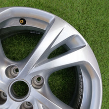 Load image into Gallery viewer, 1x Alufelge 17 Zoll 7.0" 4x108 38ET Glanz 39182182 Opel Corsa F Rim Wheel FEL2284535050vh