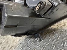 Load image into Gallery viewer, Frontscheinwerfer VW Golf V Plus Links Scheinwerfer Headlight SCH9298318048si