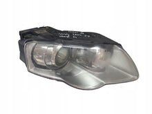 Load image into Gallery viewer, Frontscheinwerfer VW Passat 3C0941752D Rechts Scheinwerfer Headlight