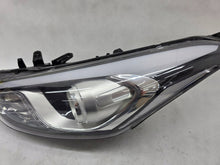 Laden Sie das Bild in den Galerie-Viewer, Frontscheinwerfer Hyundai I30 92101-A6200 Xenon Links Scheinwerfer Headlight SCH8592518207ew