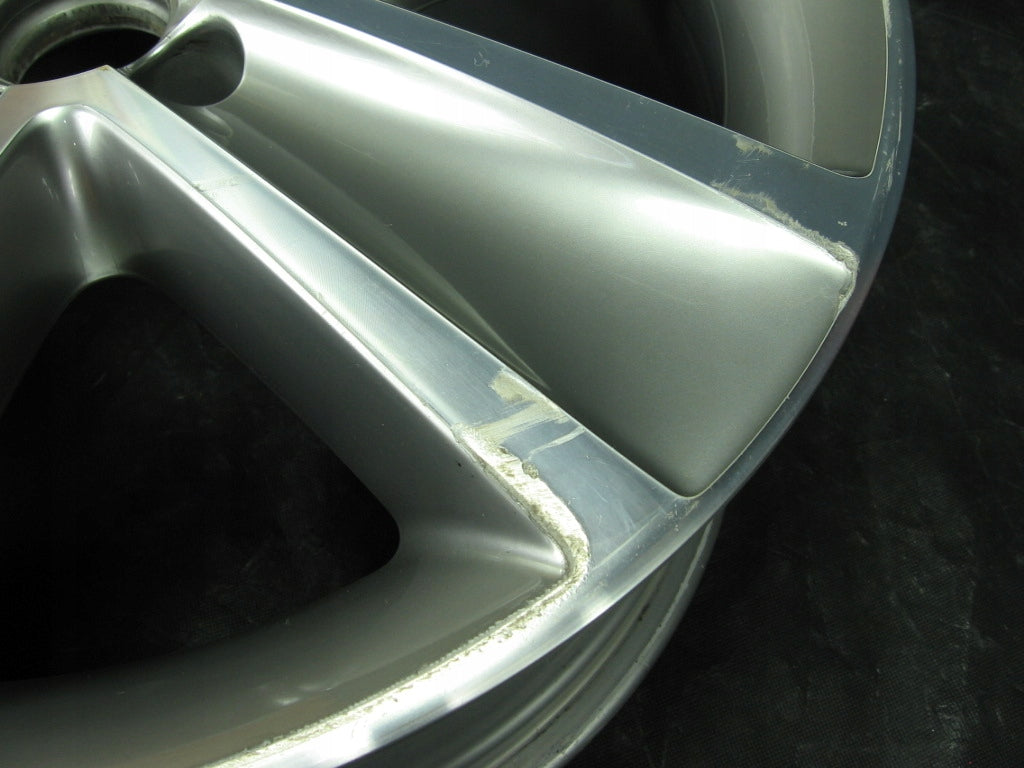 1x Alufelge 18 Zoll 8.0" 5x112 44ET Glanz Silber 3C0601025AP VW Scirocco Passat