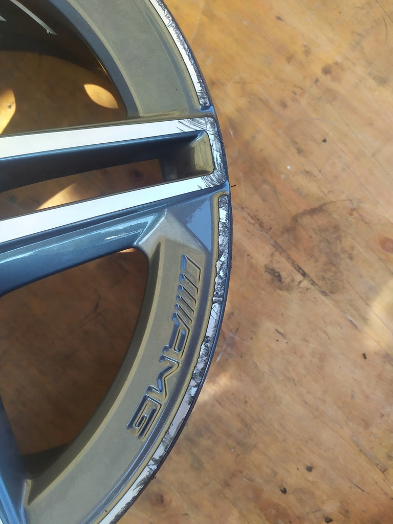 1x Alufelge 18 Zoll 7.5" 5x112 44ET Glanz Graphit A2054019500 Mercedes-Benz W205 FEL5443882282lu