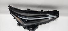 Laden Sie das Bild in den Galerie-Viewer, Frontscheinwerfer Lexus Nx II Rechts Scheinwerfer Headlight SCH4609242505ic