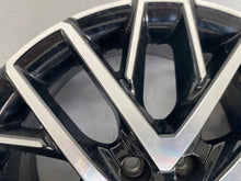 Load image into Gallery viewer, 1x Alufelge 16 Zoll 6.5" 5x100 47ET Glanz Silber 6F0601025M Seat Ibiza Rim Wheel FEL6857127556dl