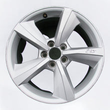 Load image into Gallery viewer, 1x Alufelge 17 Zoll 6.0&quot; 5x100 34ET Glanz Silber 8XA601025 Audi A1 8xa Rim Wheel