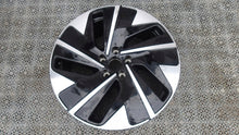 Laden Sie das Bild in den Galerie-Viewer, 1x Alufelge 19 Zoll 8.0" 5x112 45ET 14B601025A VW Rim Wheel FEL9557171405io