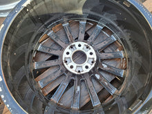 Laden Sie das Bild in den Galerie-Viewer, 1x Alufelge 19 Zoll 8.0" 5x112 43 5ET A1564012800 Mercedes-Benz X156 Rim Wheel FEL3947286420ti