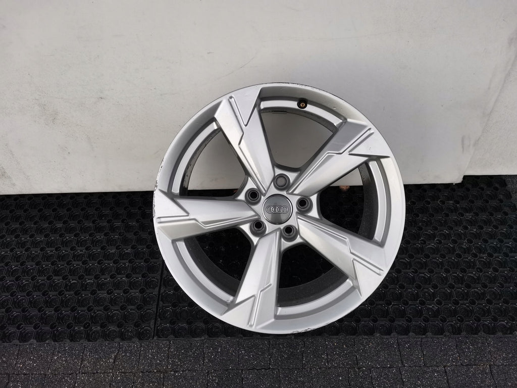 1x Alufelge 18 Zoll 8.0" 5x112 39ET 4K0601025D Audi A6 Rim Wheel