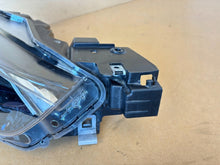 Load image into Gallery viewer, Frontscheinwerfer Mazda Cx3 Cx-3 D10E-51030 Full LED Rechts Headlight