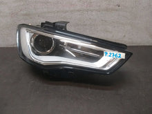 Laden Sie das Bild in den Galerie-Viewer, Frontscheinwerfer Audi A3 8V0941006 1EL010740-22 Rechts Scheinwerfer Headlight