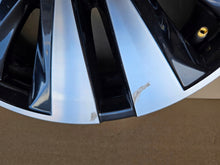 Load image into Gallery viewer, 1x Alufelge 15 Zoll 5.5" 4x100 403000622R Renault Rim Wheel FEL2219828292aa