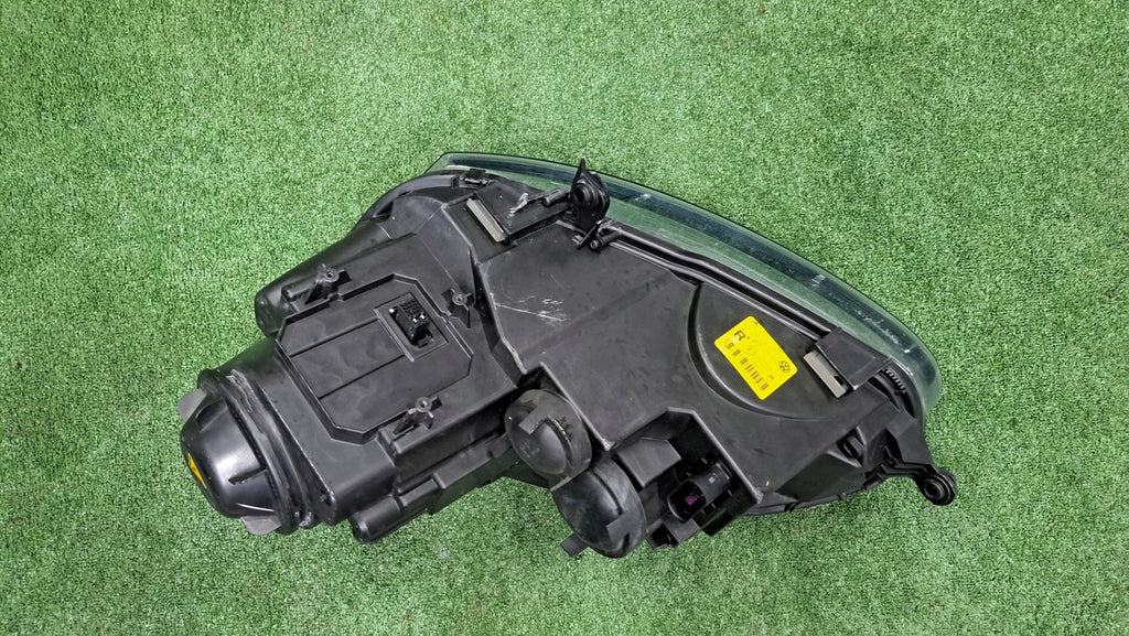 Frontscheinwerfer VW Golf V 1K6941032 0301212272 Xenon Rechts Headlight SCH1482854615nm