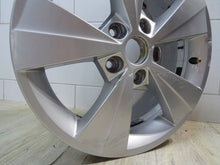Load image into Gallery viewer, 1x Alufelge 16 Zoll 6.5" 5x112 46ET Glanz Silber 5E0601025BE Skoda Octavia FEL5139786164up