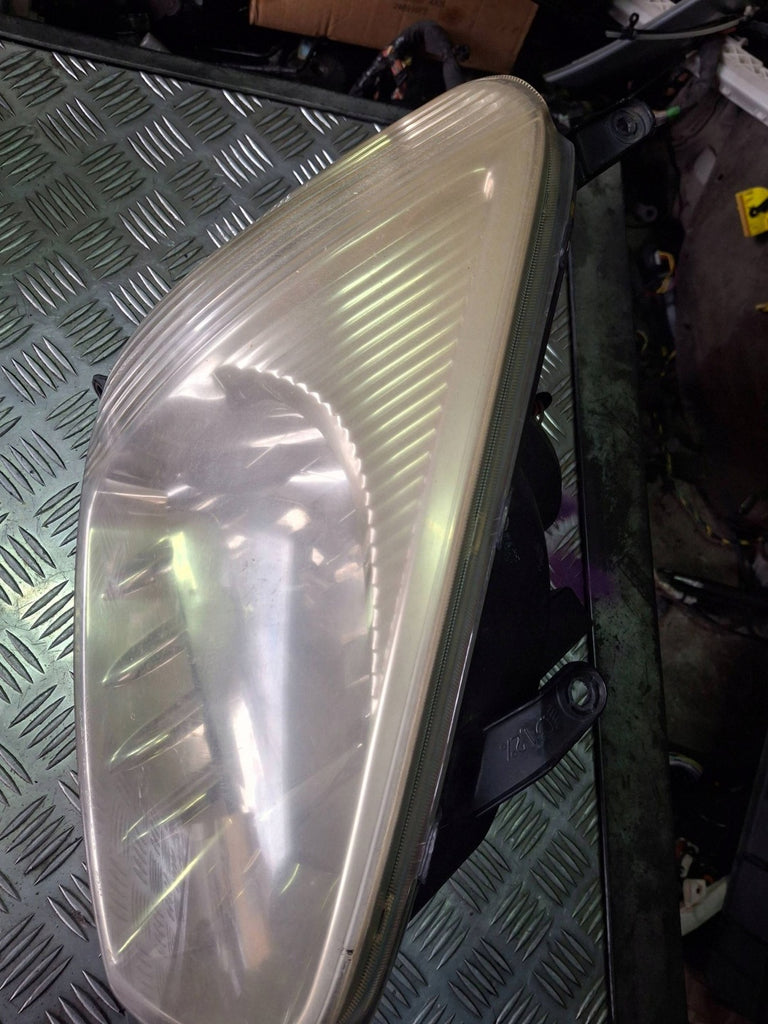 Frontscheinwerfer Toyota Rav 4 Rechts Scheinwerfer Headlight SCH3956409228ew