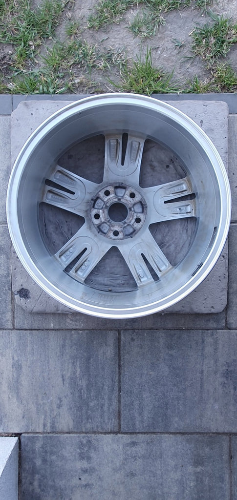 1x Alufelge 18 Zoll 7.0" 5x112 45ET Glanz Silber 575601025G Seat Ateca Kh7 FEL1235639392ft