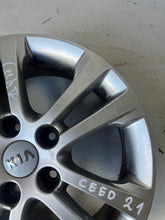 Load image into Gallery viewer, 1x Alufelge 16 Zoll 6.5" 5x114.3 52910A2200 Kia Ceed Rim Wheel FEL7758723118ng