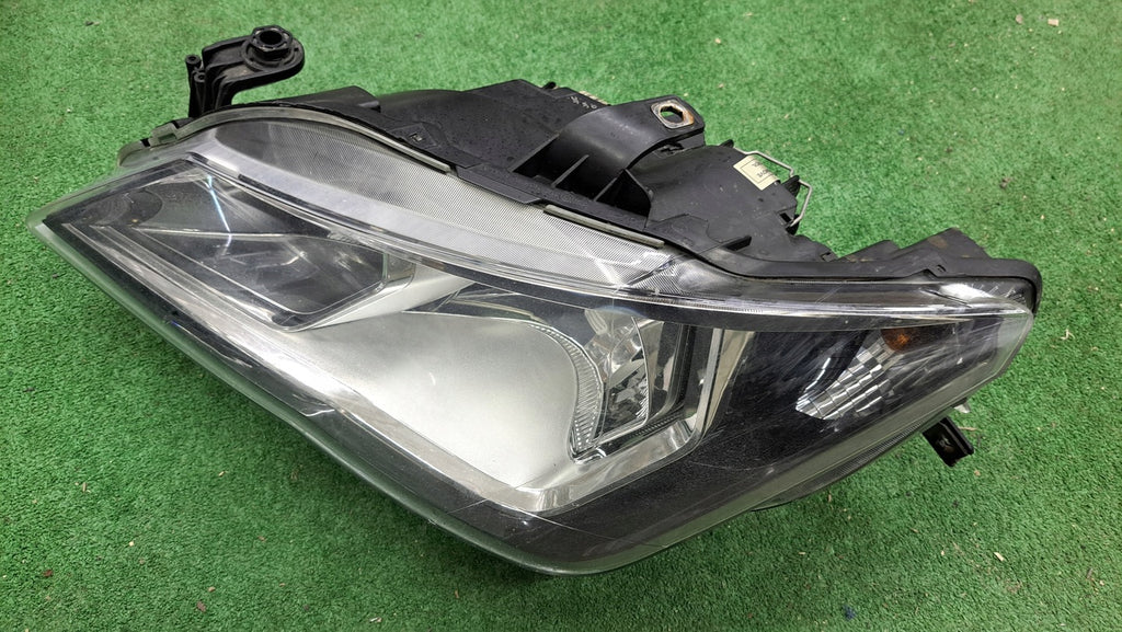 Frontscheinwerfer Seat Ibiza 6J1941005F Links Scheinwerfer Headlight