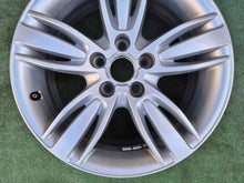 Laden Sie das Bild in den Galerie-Viewer, 1x Alufelge 17 Zoll 5x112 8U0601025E Audi Q3 Rim Wheel FEL9246039920cr