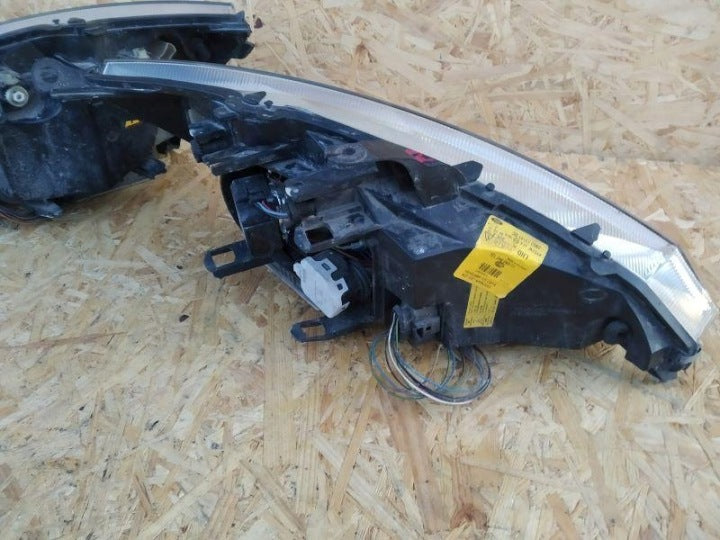 Frontscheinwerfer Ford Focus Xenon Ein Satz Scheinwerfer Headlight SCH3987108706tj
