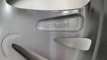 Laden Sie das Bild in den Galerie-Viewer, 1x Alufelge 17 Zoll SPP4027 Toyota Rav 4 Rim Wheel FEL7637171144vx