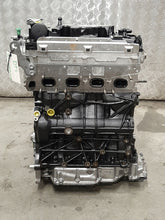 Load image into Gallery viewer, Motor VW Golf VIII DTS 2.0 TDI 150PS 110kW 59TKm 2019 Diesel Engine Unkomplett