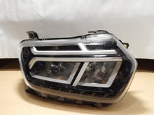 Laden Sie das Bild in den Galerie-Viewer, Frontscheinwerfer Dacia Duster 260106194R Rechts Scheinwerfer Headlight SCH3614624349sx