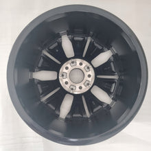 Load image into Gallery viewer, 1x Alufelge 18 Zoll 7.5" 5x112 40ET A2064015100 Mercedes-Benz W206 S206 FEL2189994113fm