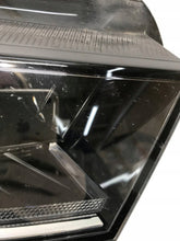 Laden Sie das Bild in den Galerie-Viewer, Frontscheinwerfer Skoda Octavia IV 5E4941016A LED Rechts Scheinwerfer Headlight SCH1965047957kd