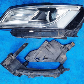 Frontscheinwerfer Audi Q5 8R0941005C 90038850 Links Scheinwerfer Headlight SCH8978525093hb