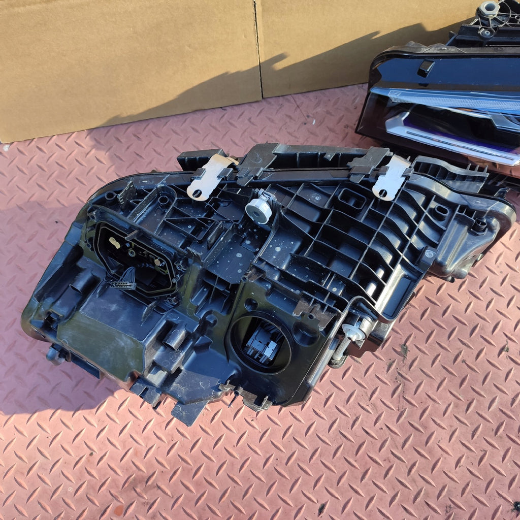 Frontscheinwerfer BMW G20 9450802 9450801 Ein Stück (Rechts oder Links) SCH7335241294ha