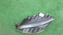 Laden Sie das Bild in den Galerie-Viewer, Frontscheinwerfer Skoda Citigo 1ST941005 1EL01264301 LED Links Headlight