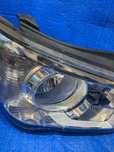 Laden Sie das Bild in den Galerie-Viewer, Frontscheinwerfer Hyundai H350 92102-59 LED Rechts Scheinwerfer Headlight