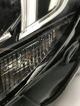 Laden Sie das Bild in den Galerie-Viewer, Frontscheinwerfer Opel Crossland YQ00709680 Full LED Links Headlight SCH3938801099qc