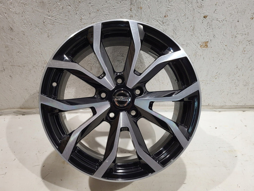 1x Alufelge 17 Zoll 7.0" 5x114.3 7345114-04766-JBD Nissan X-Trail I Pulsar FEL5987208659qe