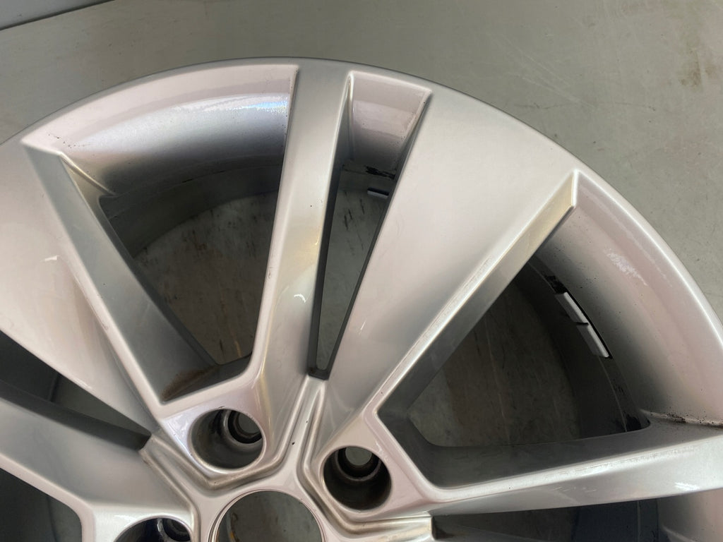 1x Alufelge 18 Zoll 7.0" 5x112 43ET 565601025C Skoda Kodiaq Rim Wheel