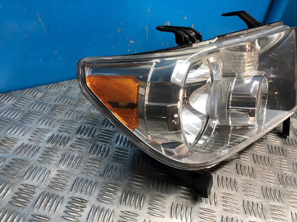 Frontscheinwerfer Toyota Tundra Rechts Scheinwerfer Headlight SCH2626708597mr