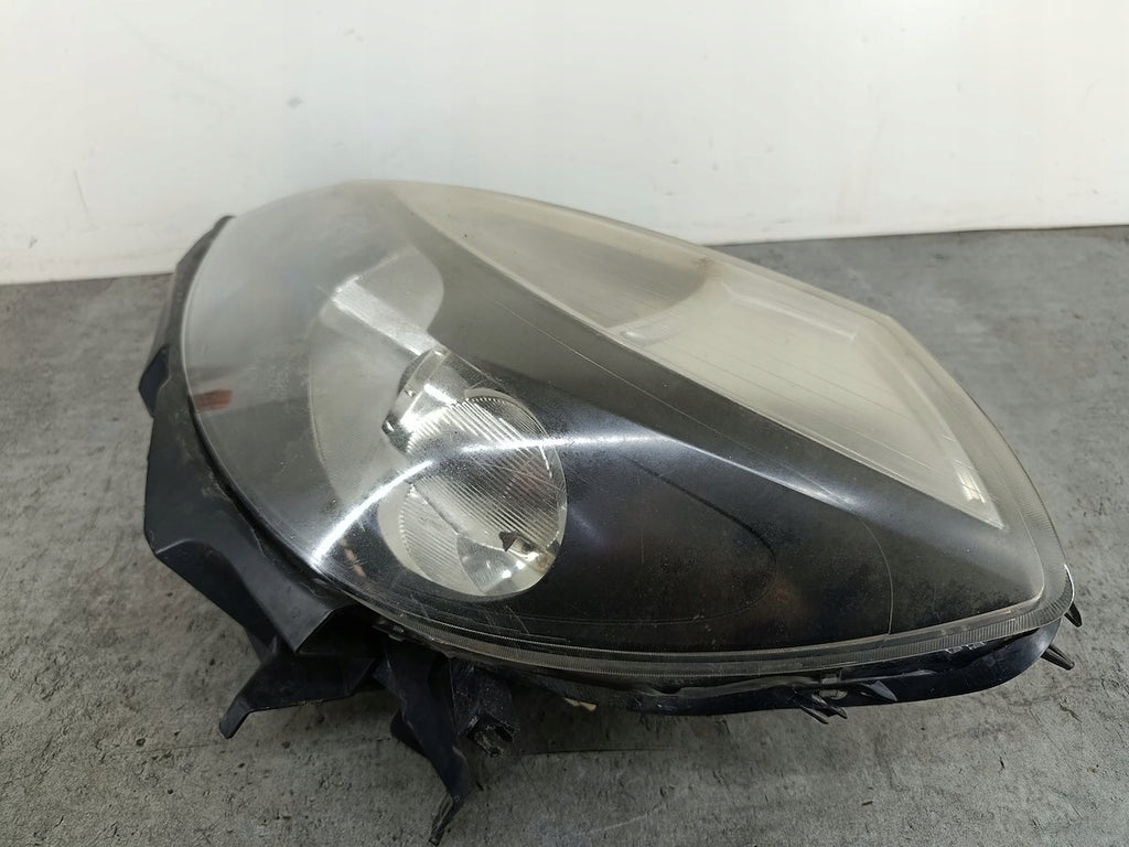 Frontscheinwerfer Renault Clio III 8200261610 Links Scheinwerfer Headlight SCH2994189393kt